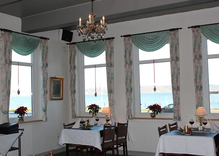 Herberg Solyst Kro- Restaurant Og I/s